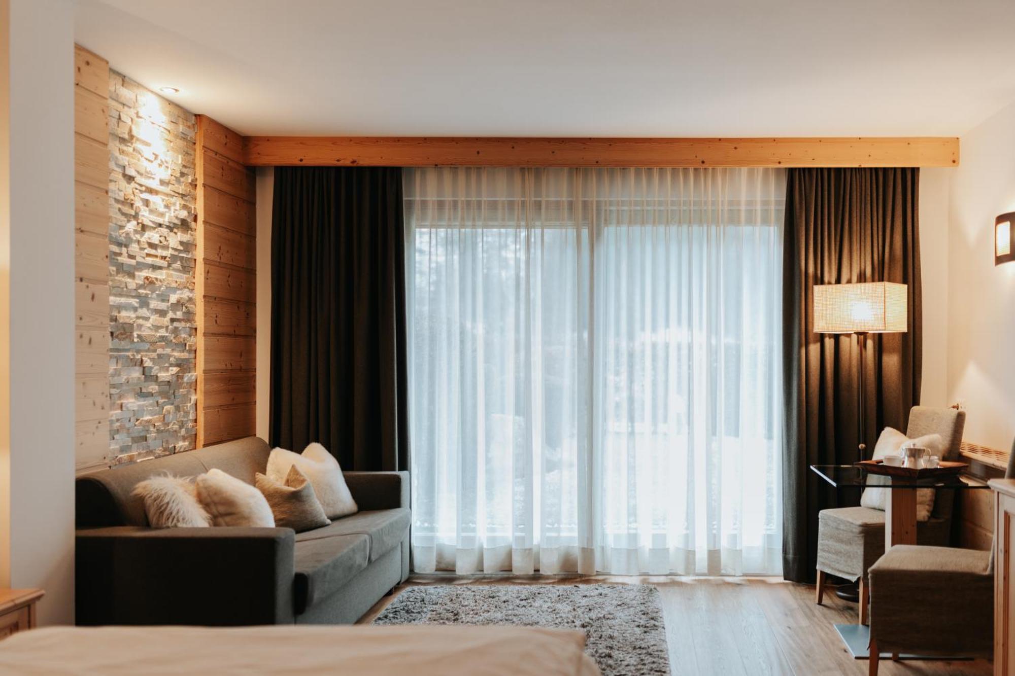 B&B Hotel Mirabel Ortisei Habitación foto
